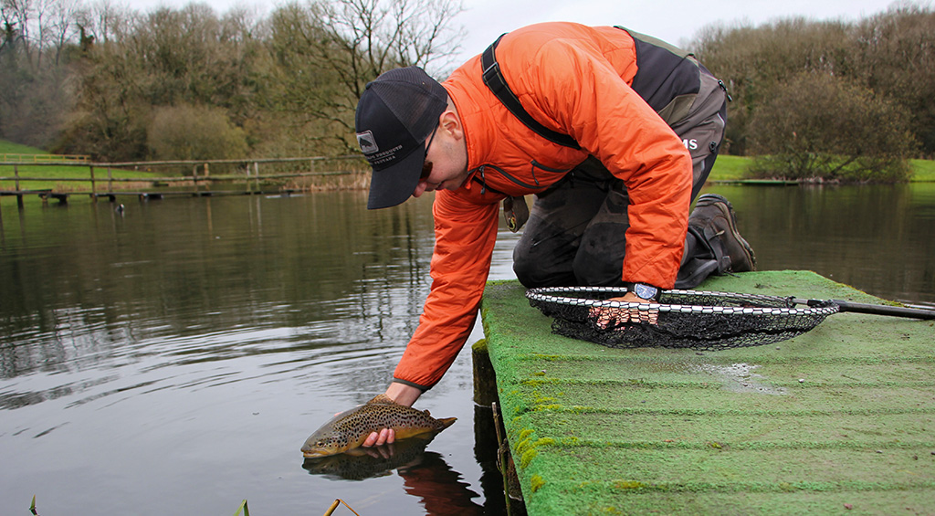 Chewing gum worm - Garnfrwdd fishery