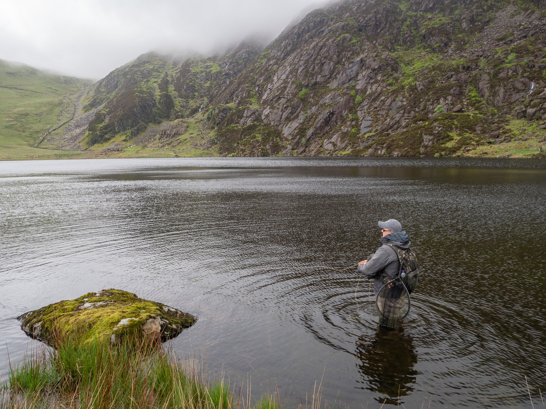 Fishing Llyn Llagi - below the cliffs